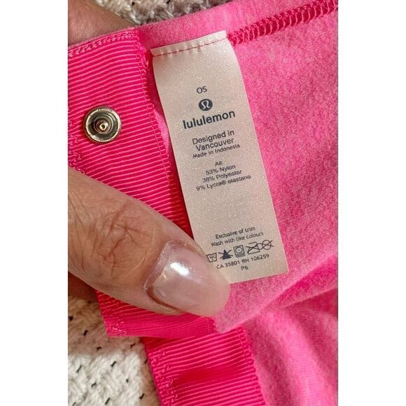 Lululemon Bright Pink Vinyasa Infinity Women’s Scarf - Picture 8 of 10